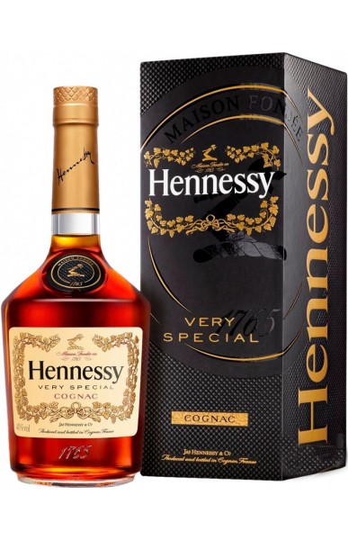 Коньяк "Hennessy" V.S, gift box, 0.5 л